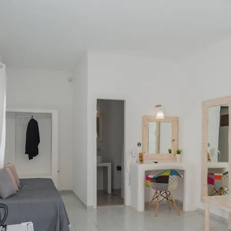 Noeme Santorini 호텔