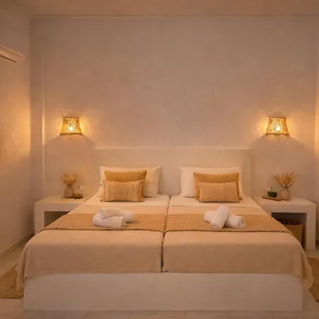 Noeme Santorini