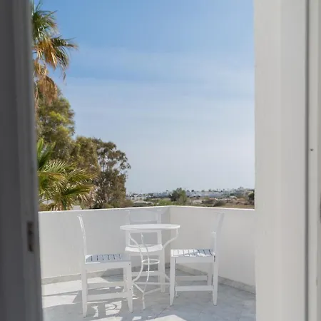Sfiga Hotel Perissa (Santorini)