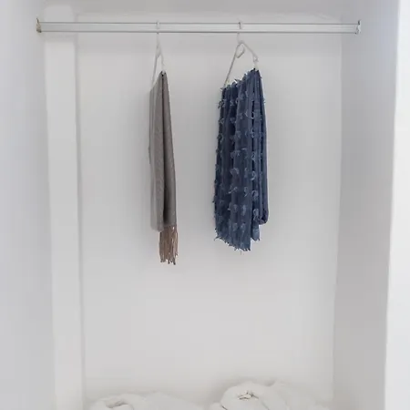 Noeme Santorini Perísza