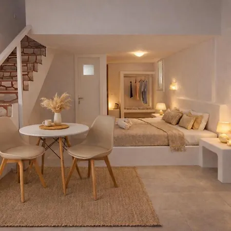 Hotel Noeme Santorini Perissa (Santorini)