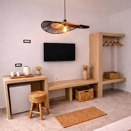 Noeme Santorini 3* Perissa (Santorini)