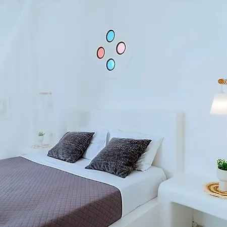 Noeme Santorini ホテル 3*