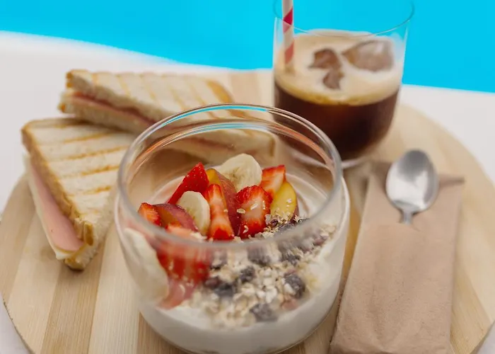 Noeme Santorini 酒店