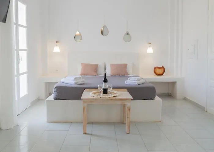 Noeme Santorini 3* 佩里萨