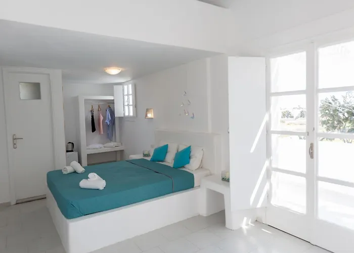 Noeme Santorini 酒店