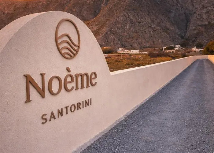 호텔 Noeme Santorini